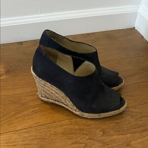 Enzo Angiolini Navy Peep-Toe Wedges
